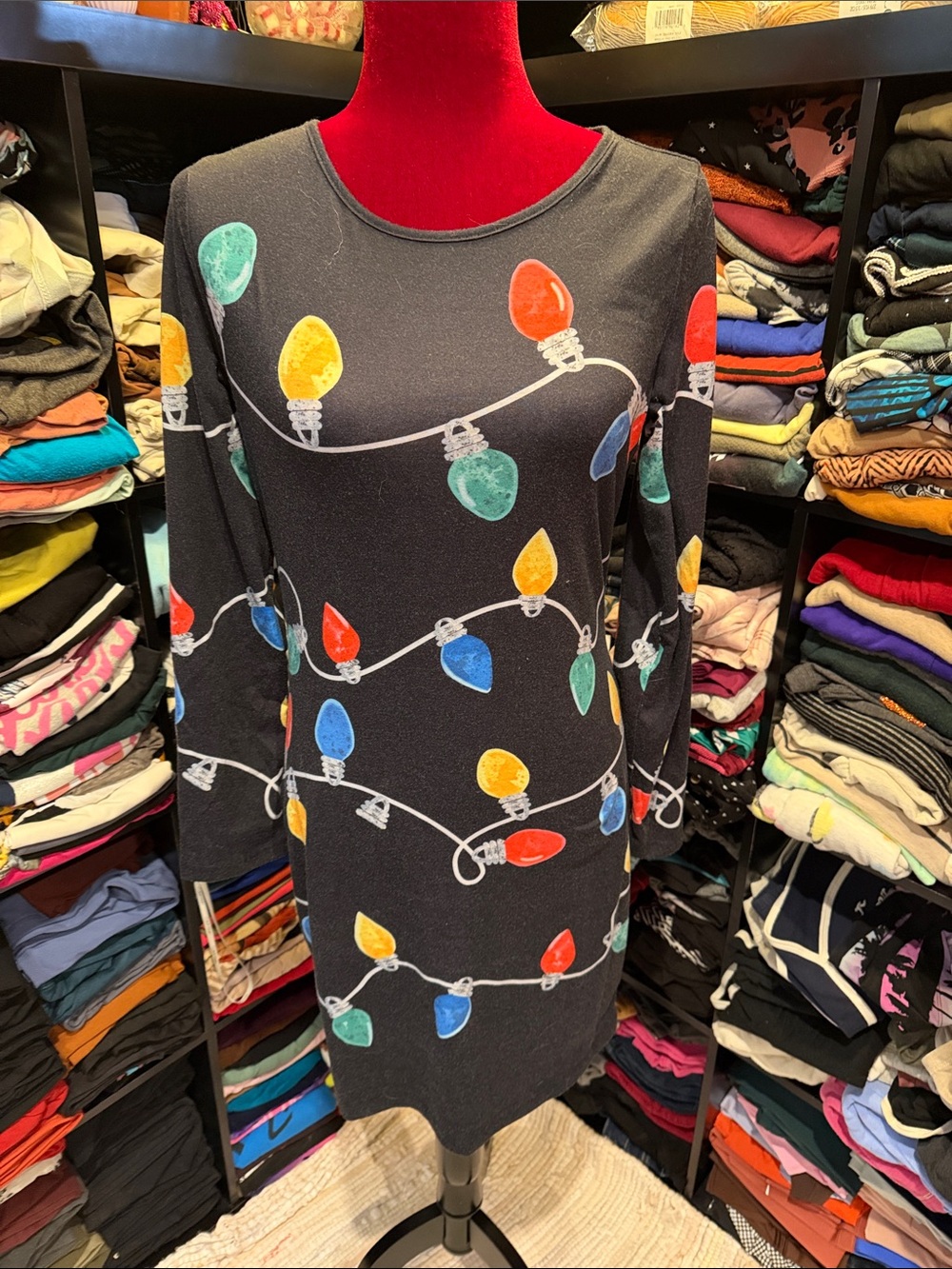 #665. 🪷Christmas light dress/ night gown.  Large